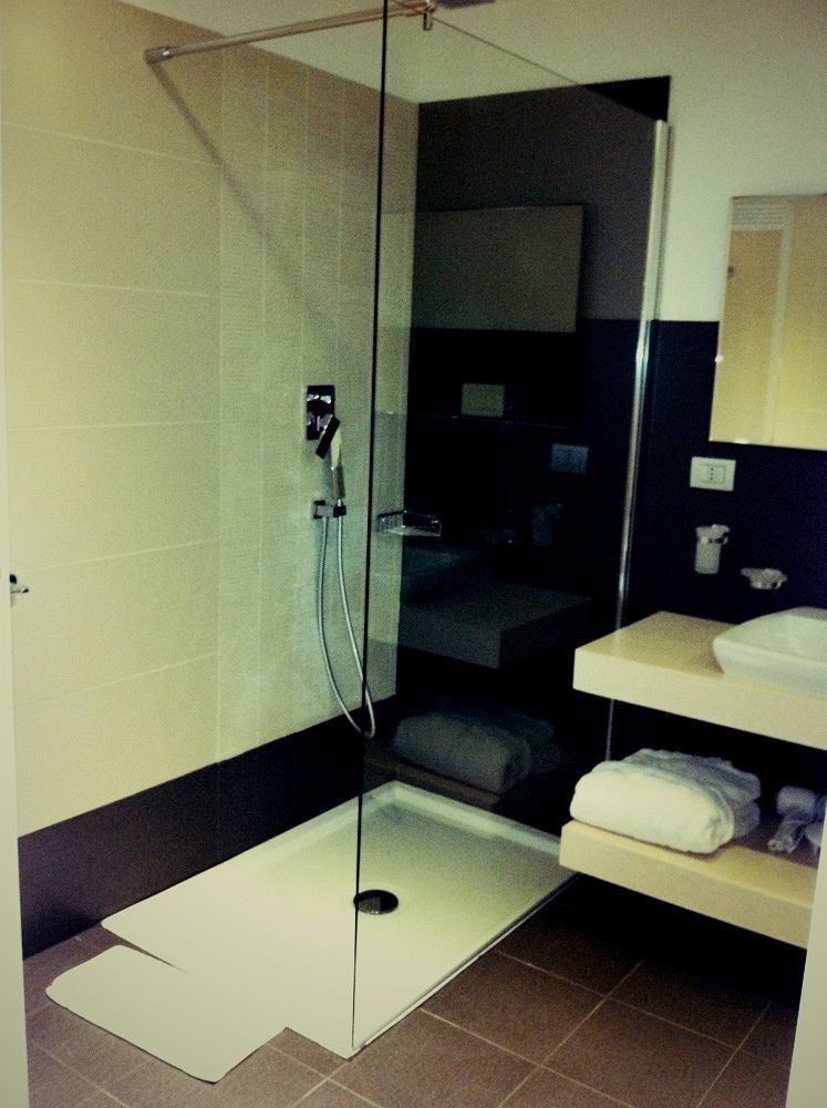 ยูโรกองเกรสซิ โฮเทล Hotel คาวาญอง เวโรเนเซ ภายนอก รูปภาพ