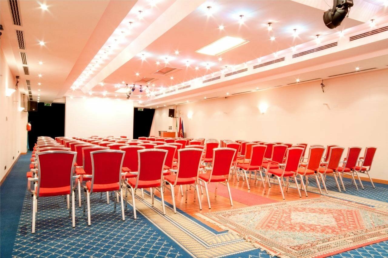 ยูโรกองเกรสซิ โฮเทล Hotel คาวาญอง เวโรเนเซ ภายนอก รูปภาพ